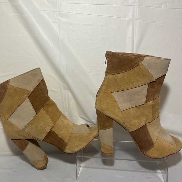 Torrid Boots Patchwork Booties Peep toe Boots Brown Tan Cream Women - Picture 2 of 16